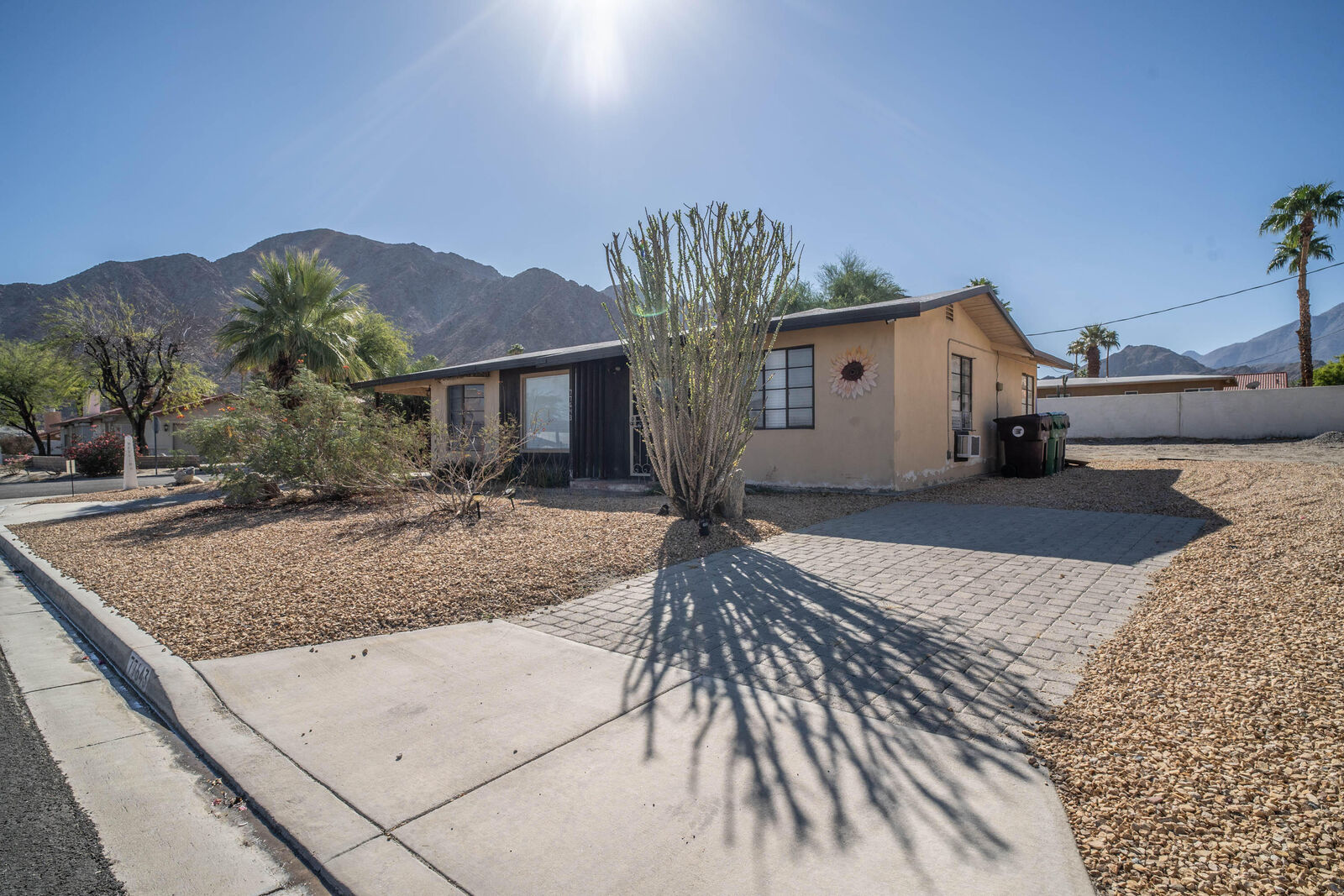 Property Photo: 77643 Temecula CA 92253