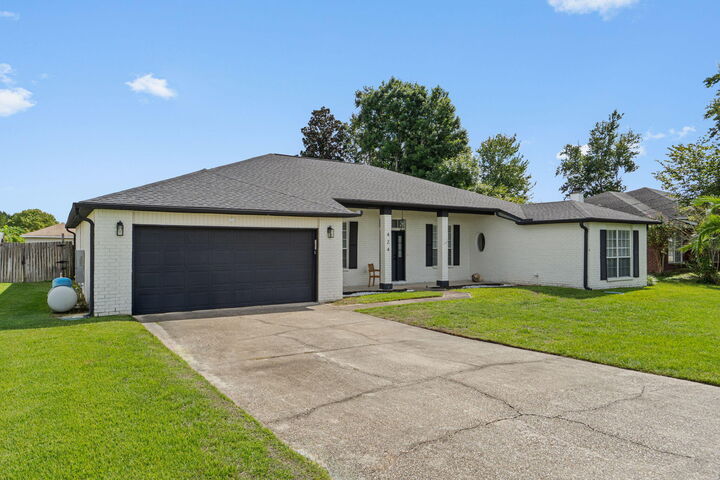 Property Photo:  424 Mara Drive  FL 32536 