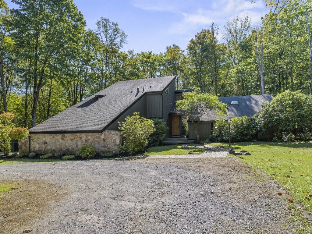 Property Photo:  668 Limber Road  PA 16335 