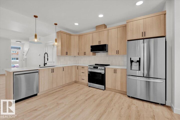 1329 Keswick Drive SW  Edmonton AB T6W 4V8 photo