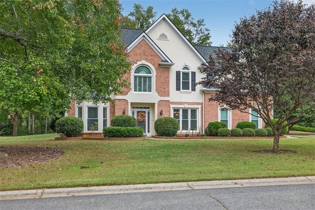 Property Photo: 1135 Meadow Perch Court GA 30043