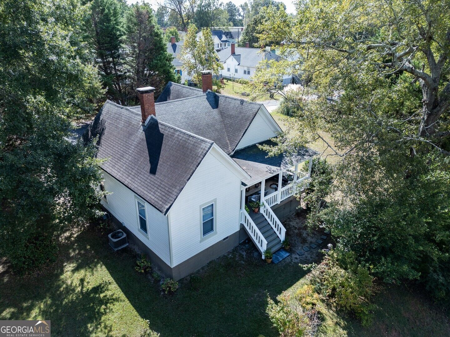 Property Photo:  2 N Broad Street  GA 30014 