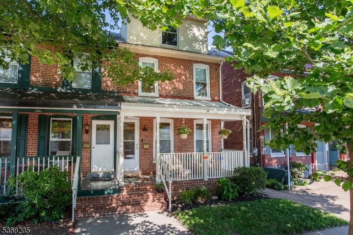 Property Photo: 274 N Union St NJ 08530