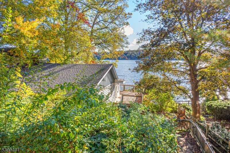 Property Photo: 2102 Lakeside Dr NJ 07422