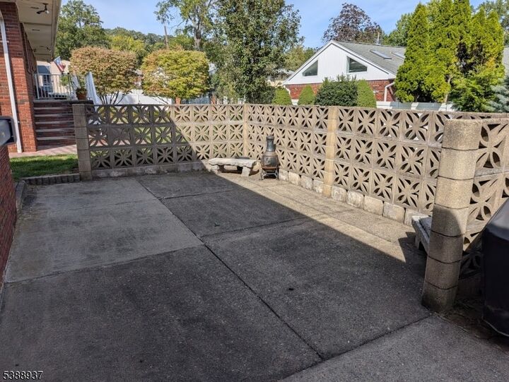 Property Photo:  302 Lincoln Ave  NJ 07512 