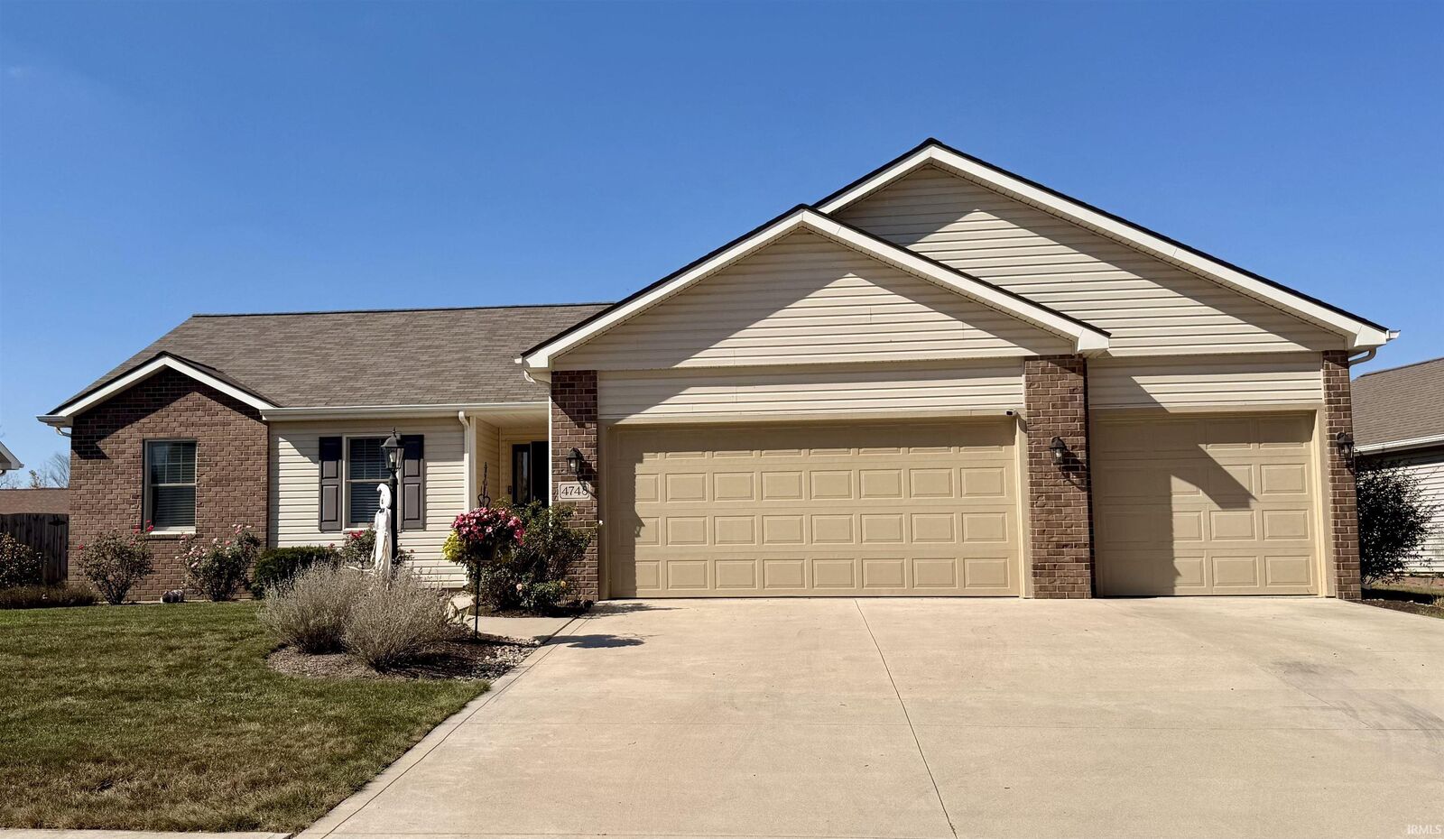 Property Photo: 4748 Pinestone Drive IN 46774