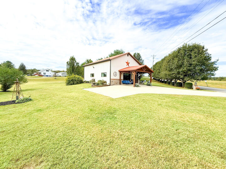 Property Photo: 755 Colyer Road KY 42518