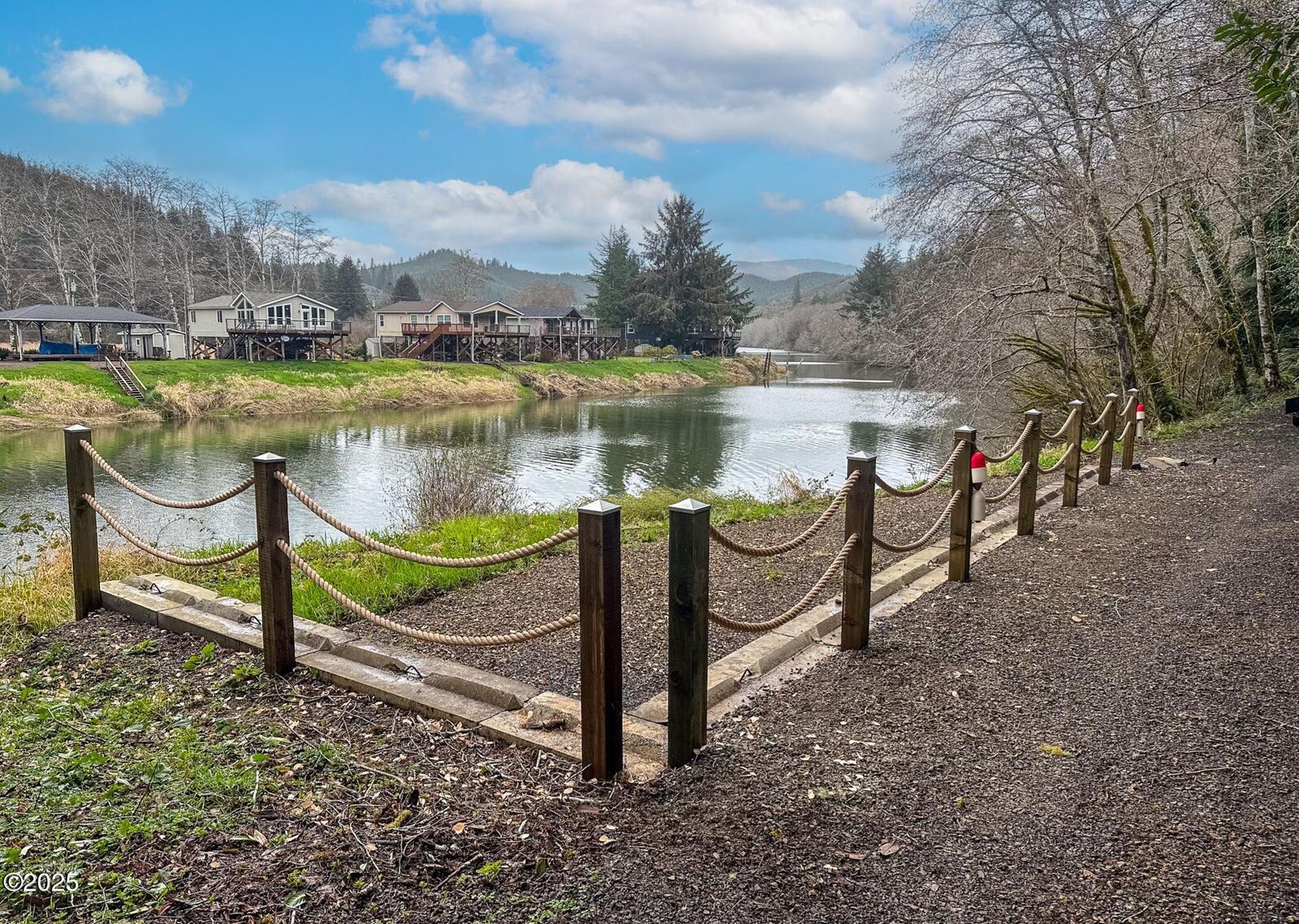 Property Photo:  7777 Siletz Highway  OR 97367 