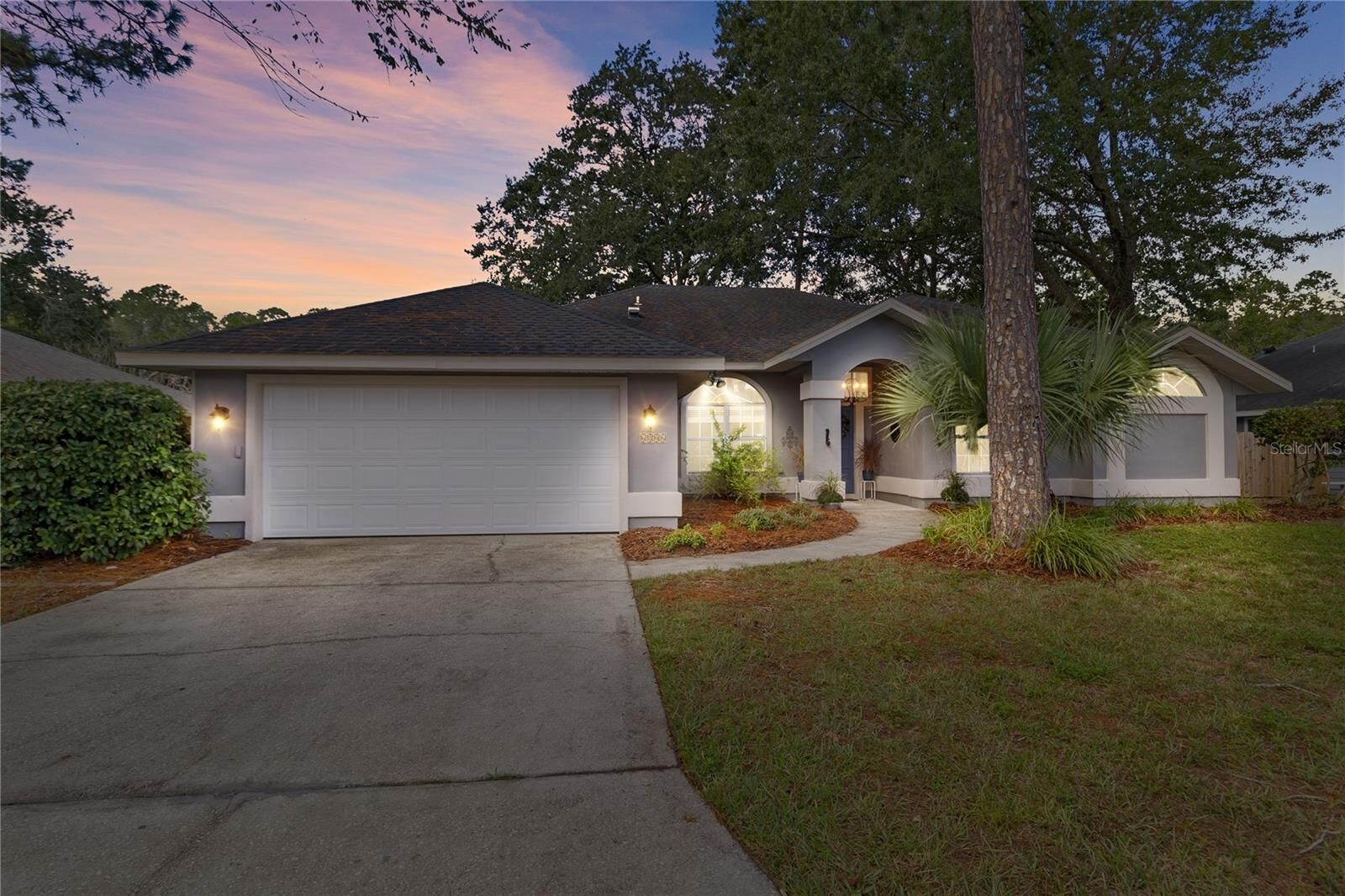 Property Photo:  6806 NW 37th Terrace  FL 32653 
