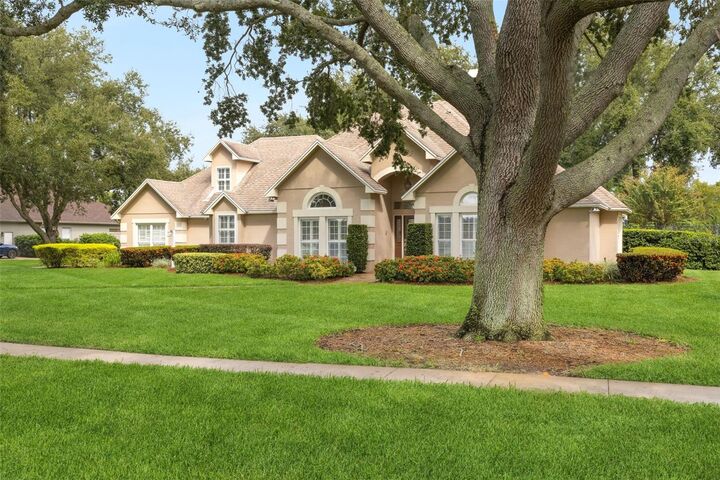 Property Photo: 17608 Deer Isle Circle FL 34787