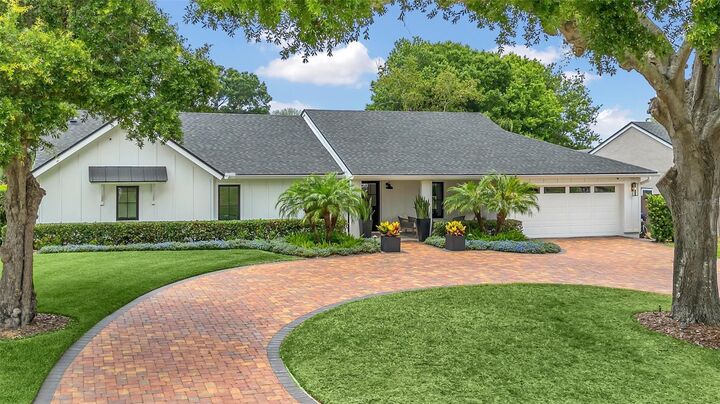Property Photo: 7455 Sparkling Lake Rd FL 32819