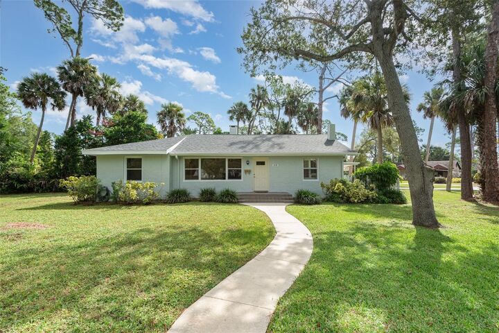 215 Ponce De Leon Boulevard  Daytona Beach FL 32114 photo