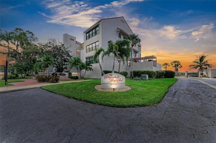 Property Photo: 4557 Bay Club Drive 4557 FL 34210