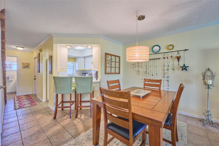 Property Photo:  3647 Edgewater Drive  FL 33872 