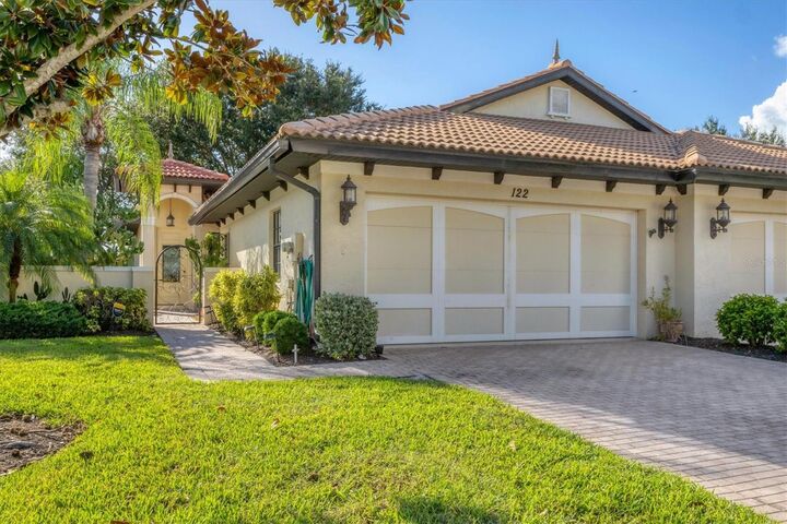 Property Photo: 122 Preserve Place FL 34275