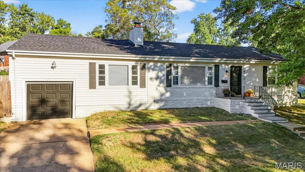 Property Photo:  8019 Gramond Drive  MO 63123 