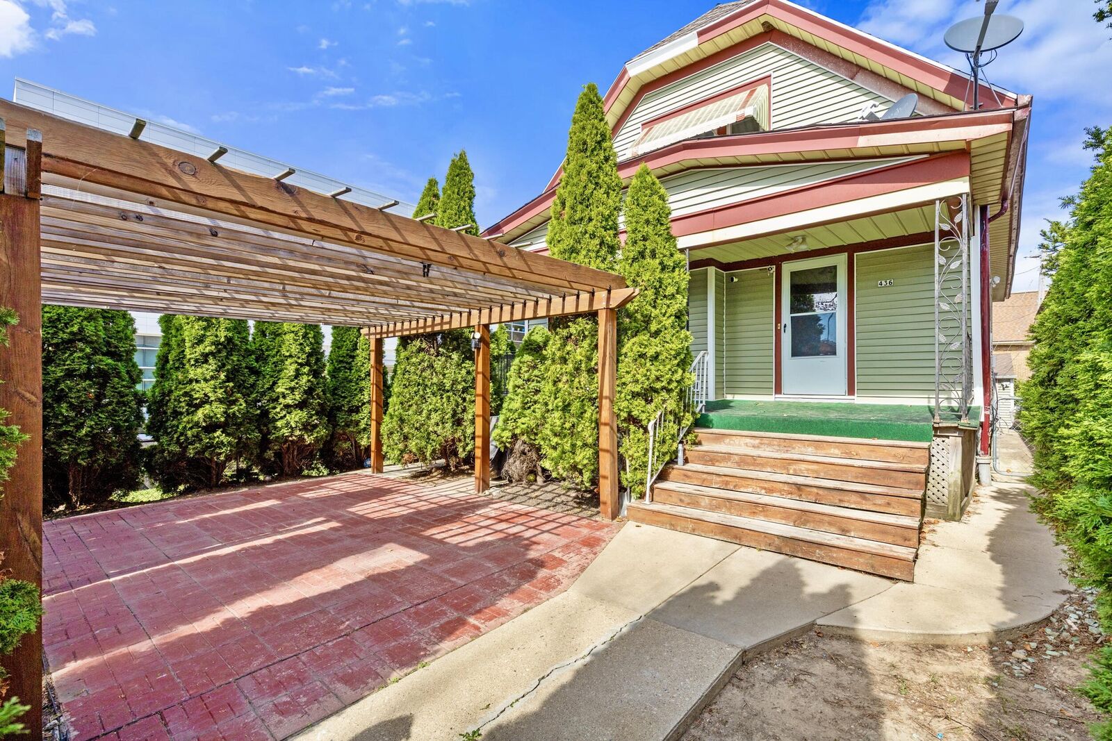 Property Photo: 436 W Harrison Ave WI 53207