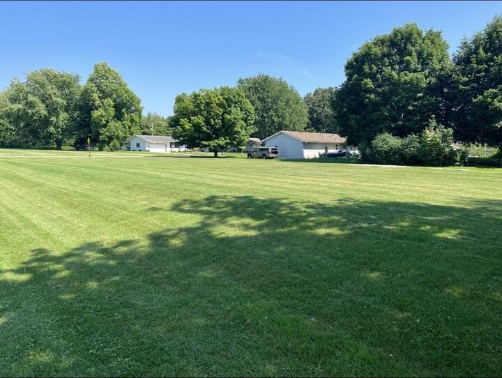 Property Photo:  2140 Joyce Street  MI 49022 