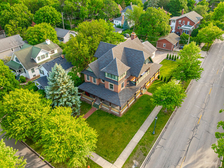 Property Photo:  203 S Columbia Street  IL 60540