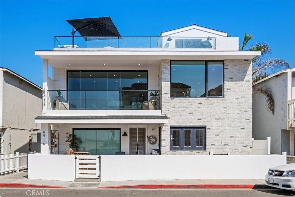 Property Photo: 4916 Seashore Drive CA 92663