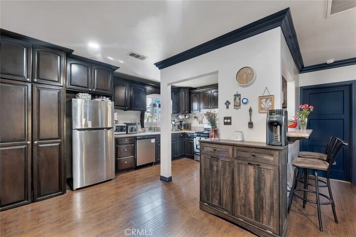 Property Photo:  8446 Amboy Avenue  CA 91352 