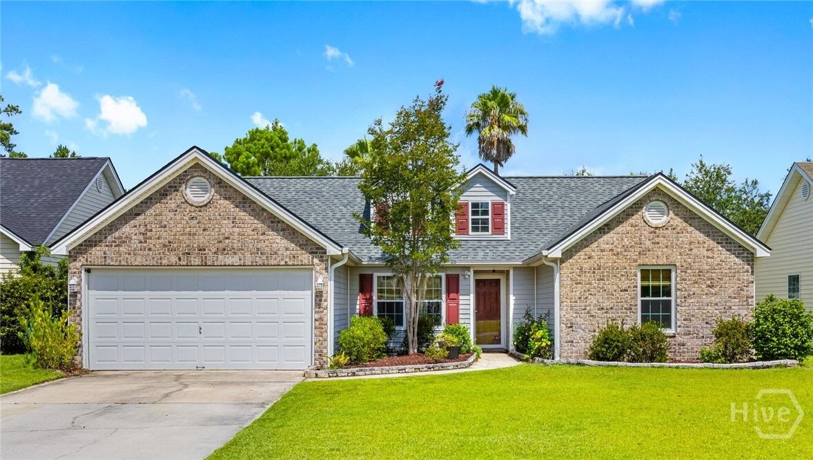 Property Photo:  5 Willow Lakes Drive  GA 31419 