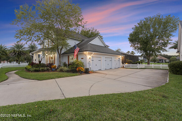 Property Photo: 1936 Moorings Circle FL 32068