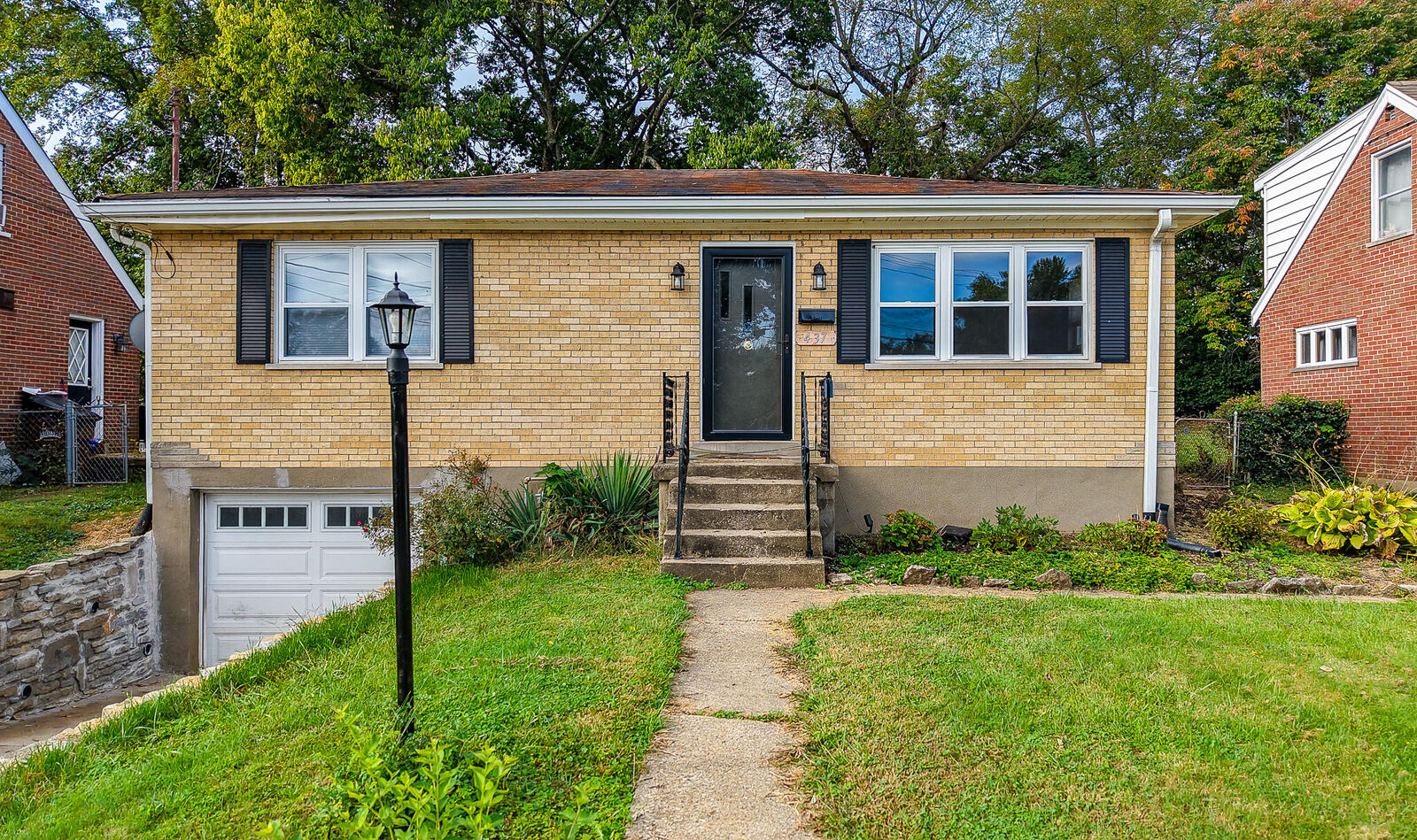 Property Photo: 437 Center Street KY 41018