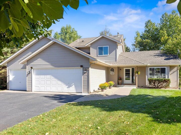 Property Photo:  14795 Krypton Court NW  MN 55303 