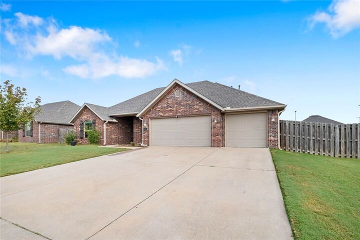 Property Photo: 7832 Brooklyn Avenue AR 72762