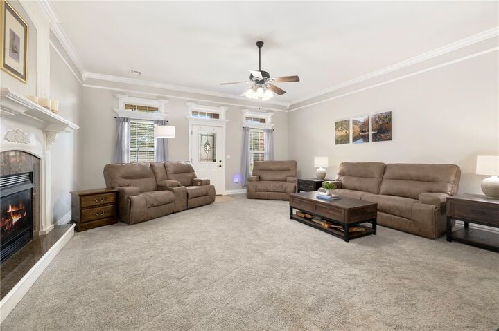 Property Photo: 301 Hindman Drive AR 72753