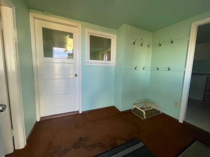 Property Photo: #472018 A&Ampb AB T9W 1T4