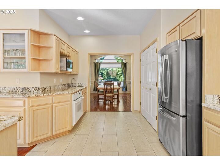 Property Photo: 10309 SE 16th St WA 98664