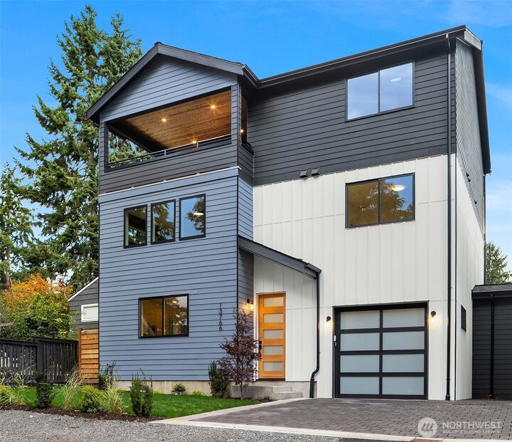 Property Photo: 13766 22nd Avenue NE WA 98125