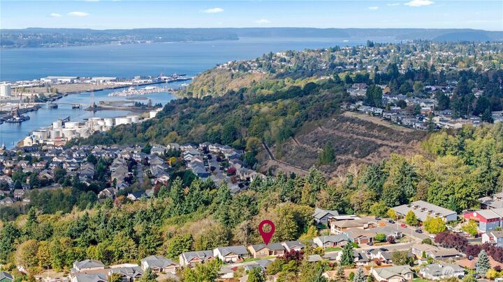 Property Photo: 2002 63rd Avenue NE WA 98422