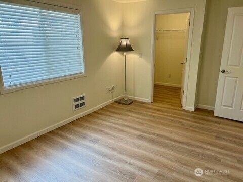 Property Photo: 14200 SE 6th Street 84 WA 98007