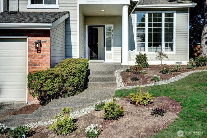 Property Photo: 25760 SE 40th Street WA 98029