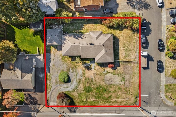 Property Photo:  23902  48th Avenue W  WA 98043 