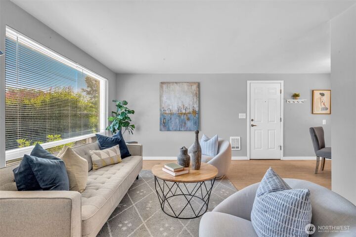 Property Photo: 10237 31st Avenue SW WA 98146