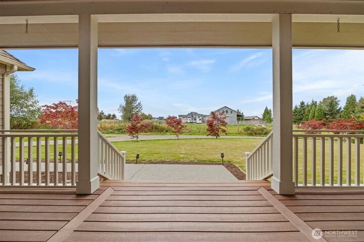 Property Photo: 6729 Hawk Ridge Drive WA 98248