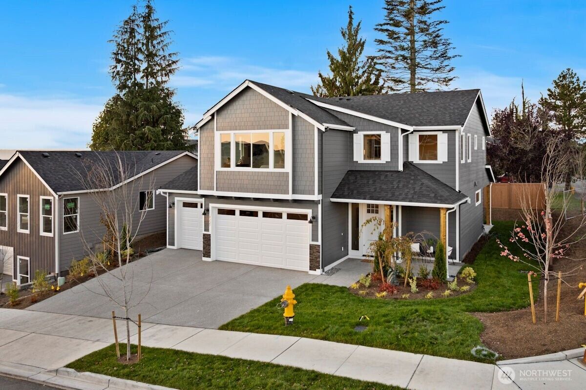 Property Photo:  8225  73rd Place NE  WA 98270 