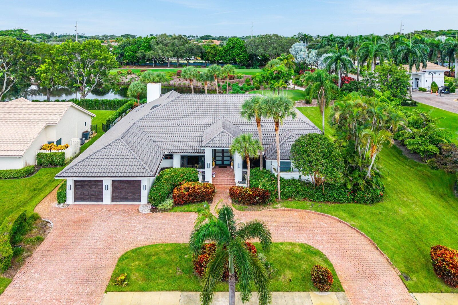 Property Photo: 4976 Bocaire Boulevard FL 33487