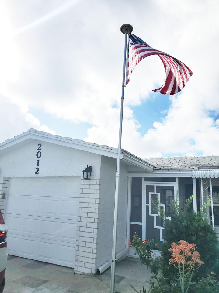 2012 SW 17th Avenue  Boynton Beach FL 33426 photo