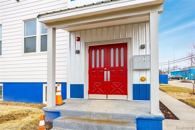 Property Photo: 549 E Marshall Street 1 MI 48220