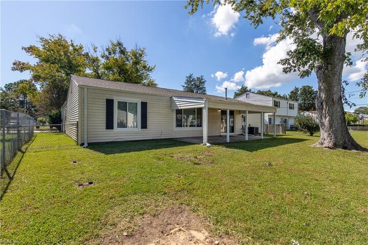 Property Photo: 105 Deerfield Blvd VA 23666