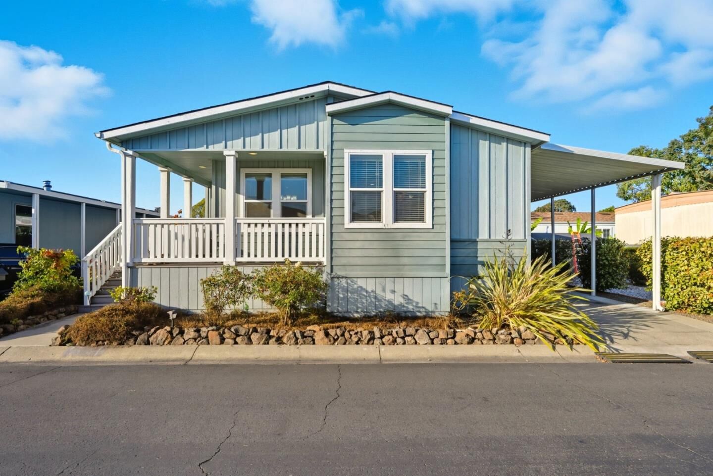 Property Photo: 1541 Ortega 39 CA 94544