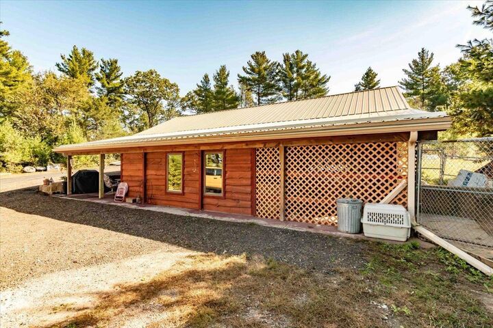 Property Photo: 699 County Road J WI 53934