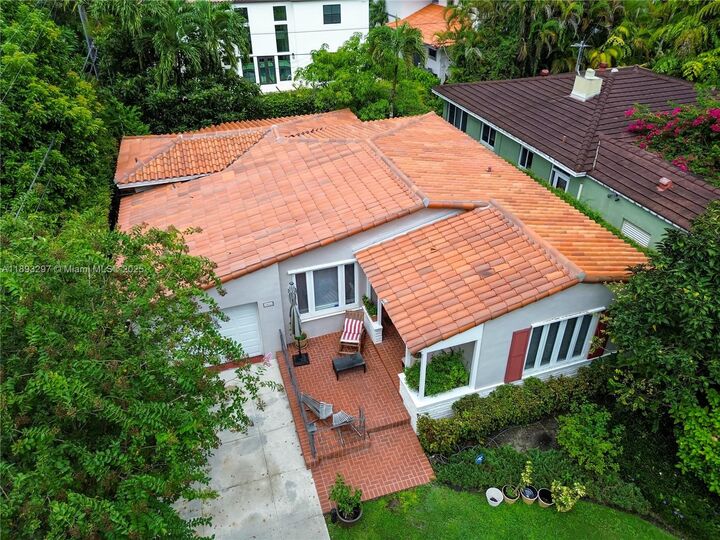 1433 Ortega Ave  Coral Gables FL 33134 photo