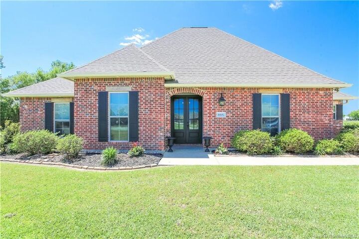 Property Photo: 5931 S Forty Court S LA 70647