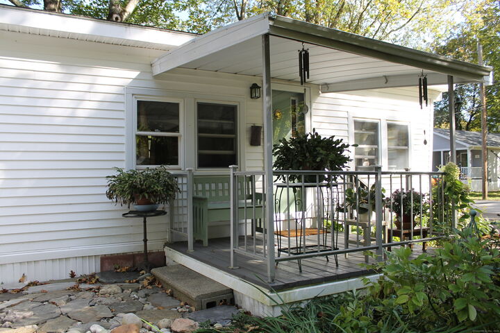 Property Photo: 11 Pleasant Trail CT 06419